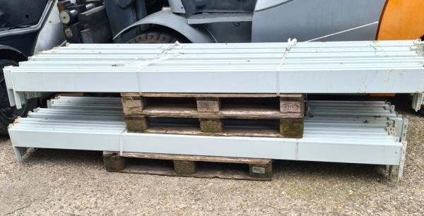 Preview: Traversen Schwerlastregal Vierkantprofile 270cm St?ck 