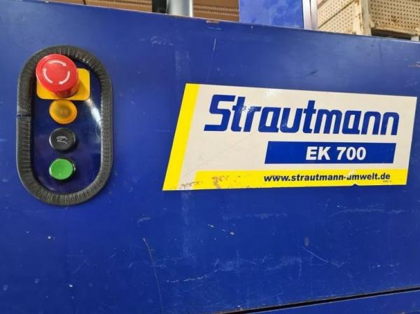 Preview: Papierpresse Strautmann EK700 Basic Presse Folienpresse