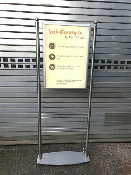 Preview: WERBESCHILD EDELSTAHL PRÄSENTER KLAPPRAHMEN BELEUCHTUNG SCHILD