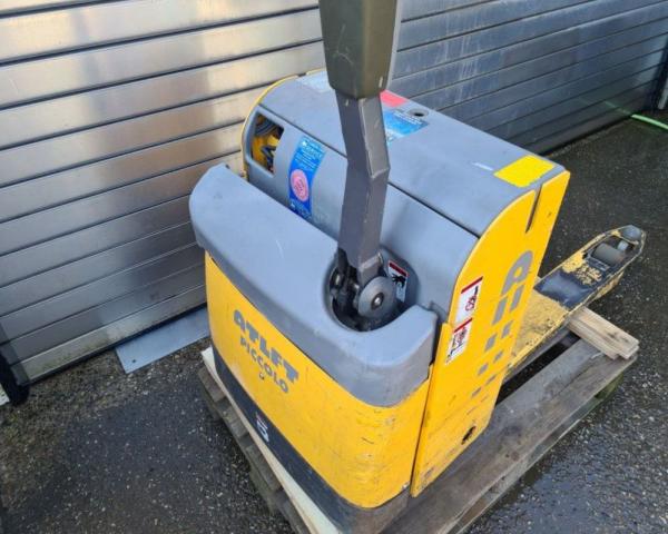 Preview: Elektrohubwagen ATLET PICCOLO PLL 180N an Bastler