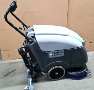 NILFISK Scheuersaugautomat BA 410 Reinigungsmaschine