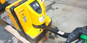 JUNGHEINRICH EJE-20 Elektrohubwagen Hubwagen an Bastler