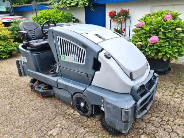 NILFISK CS7000 ecoflex Aufsitzmaschine REINIGUNGSAUTOMAT