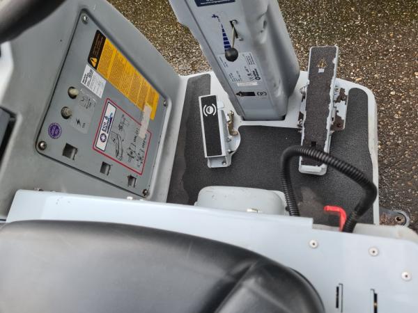 NILFISK Scheuersaugautomat BR 950S Reinigungsmaschine