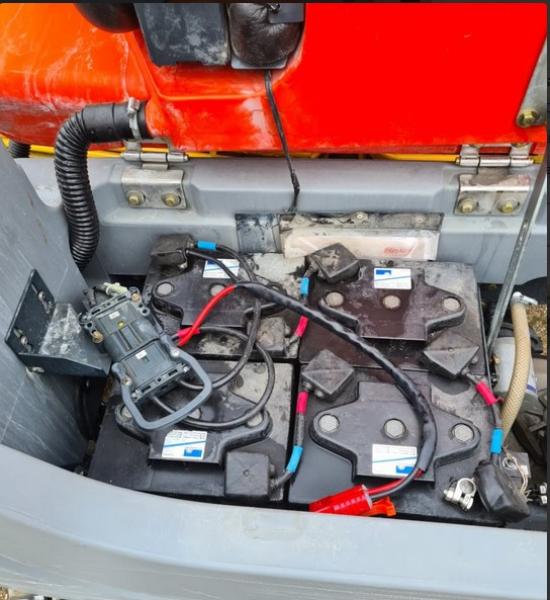 HAKOMATIC B 650/07 Scheuersaugmaschine Reinigungsautomat