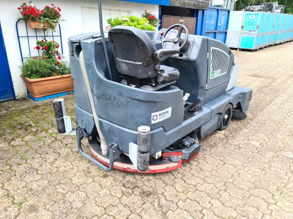 NILFISK CS7000 ecoflex Aufsitzmaschine REINIGUNGSAUTOMAT